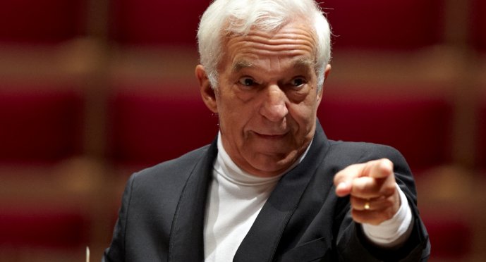 Vladimir Ashkenazy with Rachmaninoff and Beethoven
